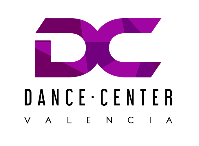 logotipo dance center